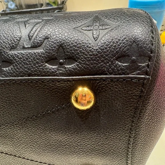 Louis Vuitton Black Embossed Montaigne mm - Picture 10 of 16